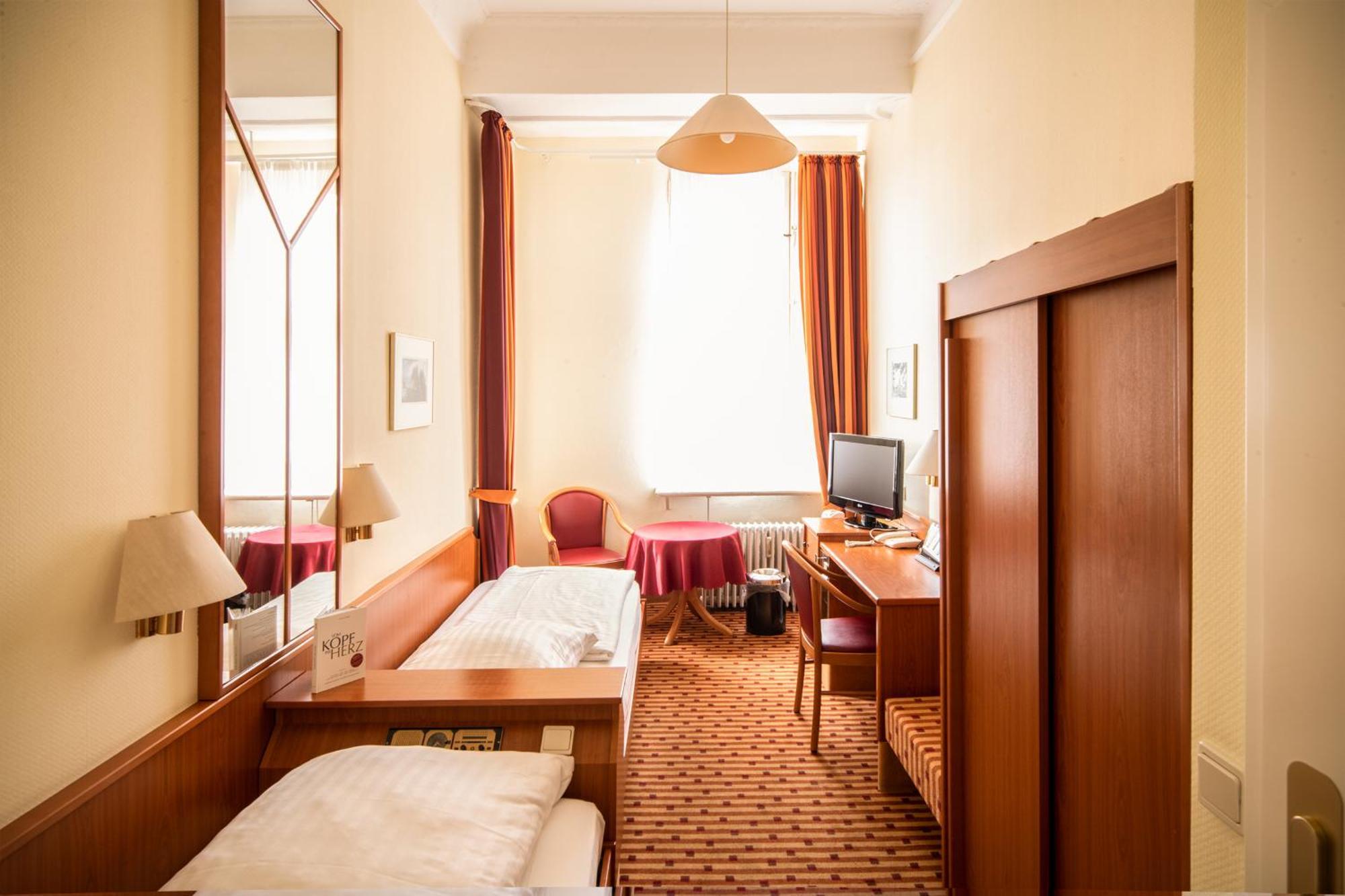 Hotel Schoeneberg Berlin Luaran gambar