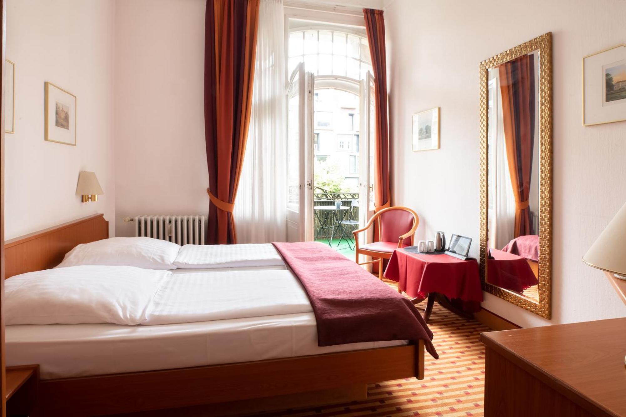 Hotel Schoeneberg Berlin Luaran gambar